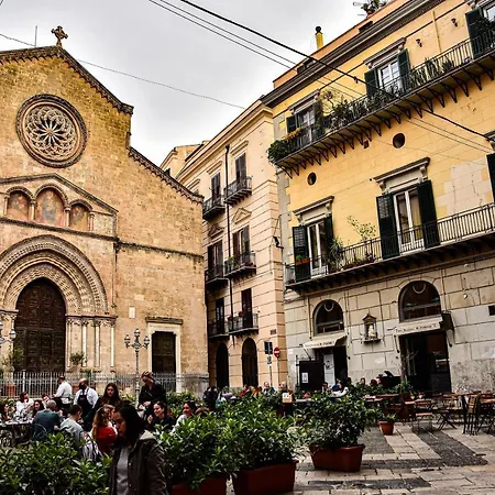 Pensión Abside & 4*