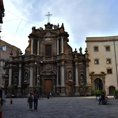 Abside & 게스트하우스 4*