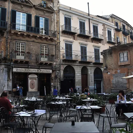 Abside & 4* Palermo