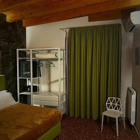 Abside & Casa de hóspedes